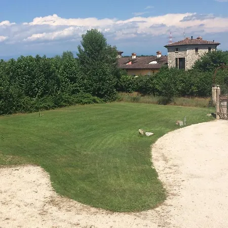 Affittacamere Casale Victoria Castel Venzago